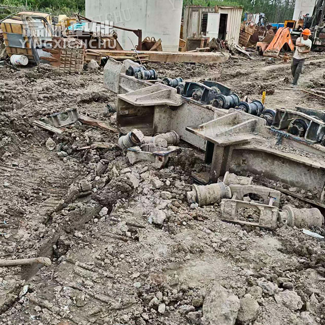 Energy conservation and low consumption Strong power, fast excavation SR280 Rotary Drill Rig