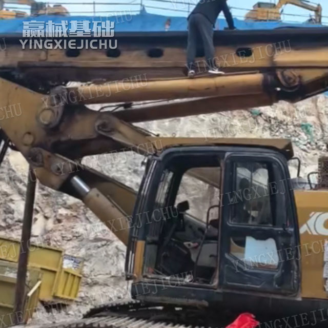 Automatic Hole Alignment Fast Dynamic Response XR400E Rotary Drill Rig