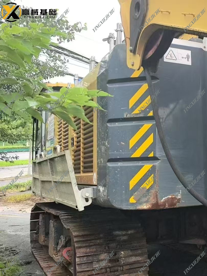 XR240E Portable Adaptable Professional Price Rotary Drilling Rig