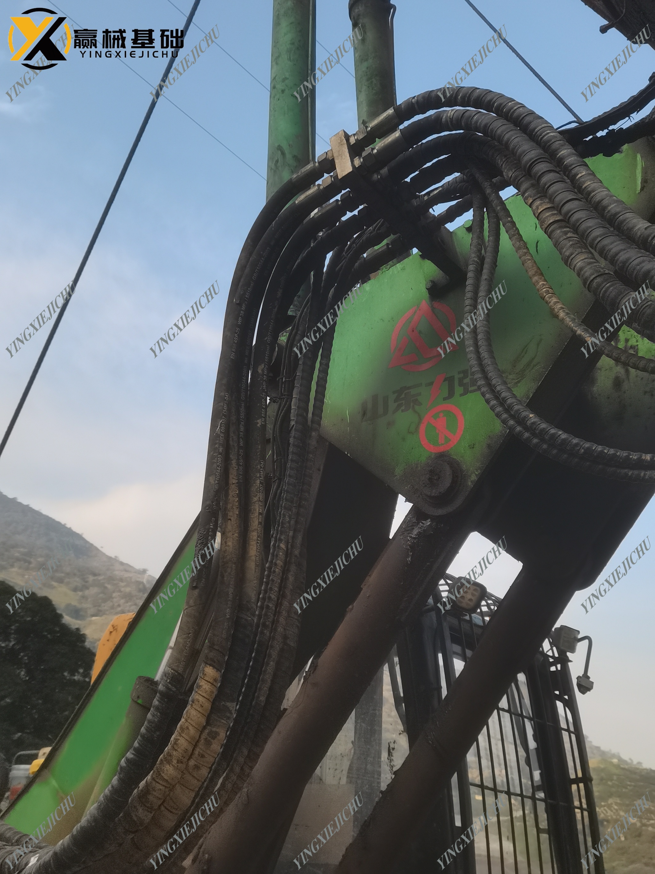LIQIANG LQR130 Durable High Quality Reliable Portable Rotary Drilling Rig