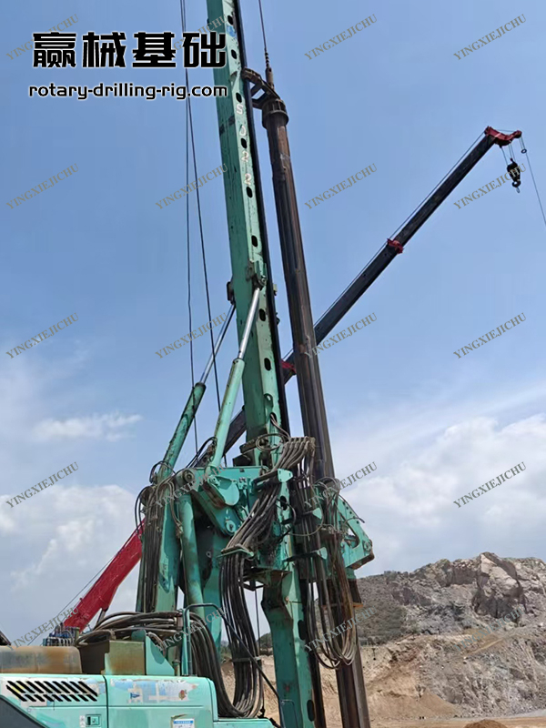 Work efficient&energy-saving SD22 Rotary Drilling Rig