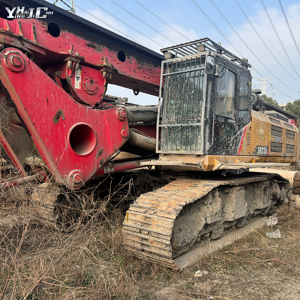 rotary- drilling- rig