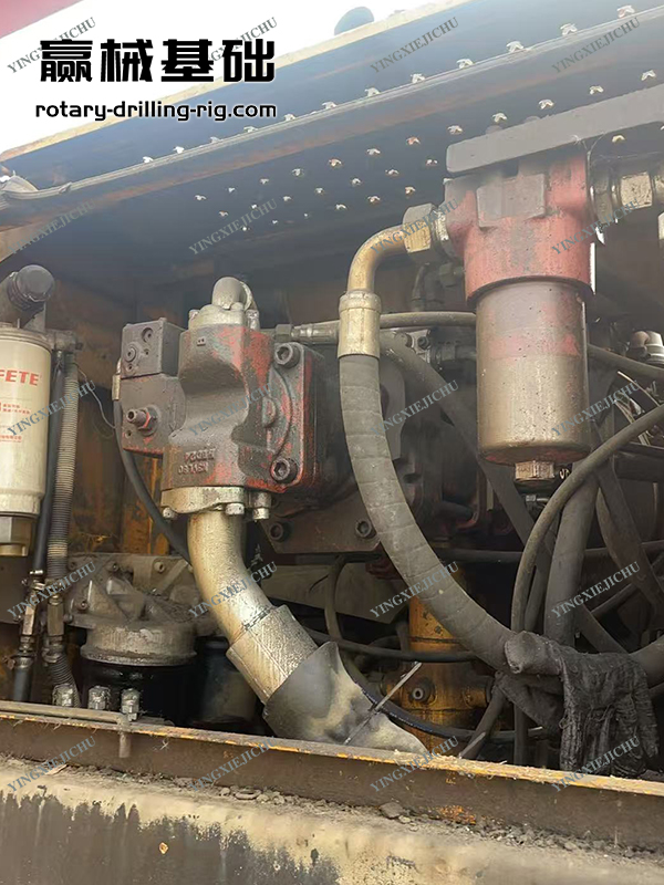 Efficient Hydraulics Centralized lubrication Single-hole efficiency high SR220 Rotary Drill Rig