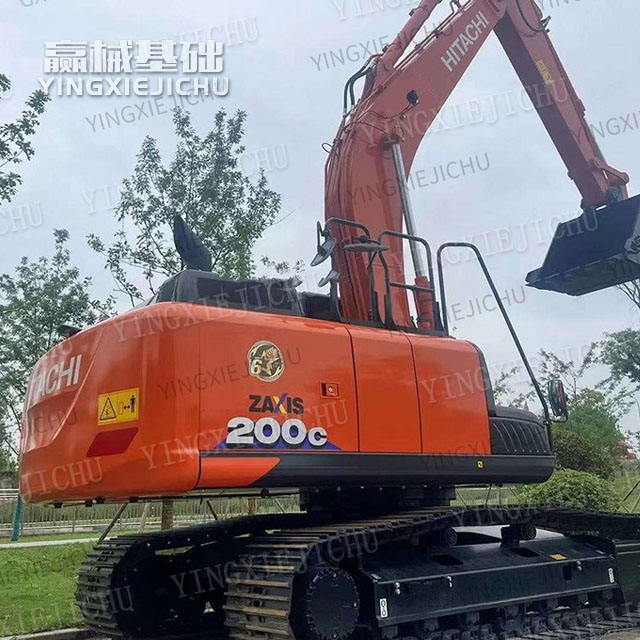 Comfortable Operation Auto Idle Auto Idle Hitachi ZX200C-6A Excavator