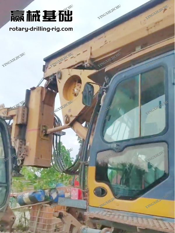 XR280D Powerful performance The hoisting system is efficient Rotary drilling rig