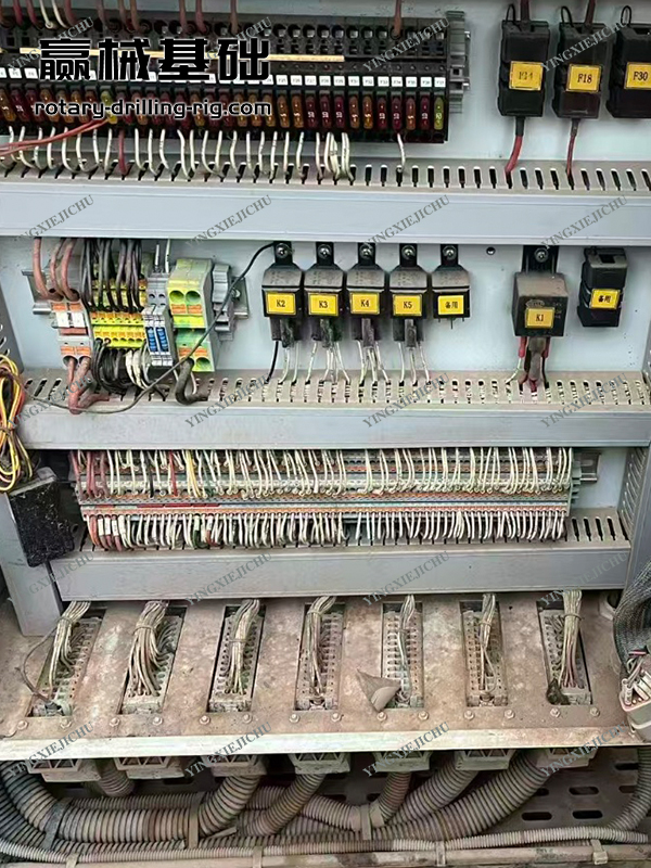 Fast return on investment Durable and valuable XR240E Rotary Drilling Rig