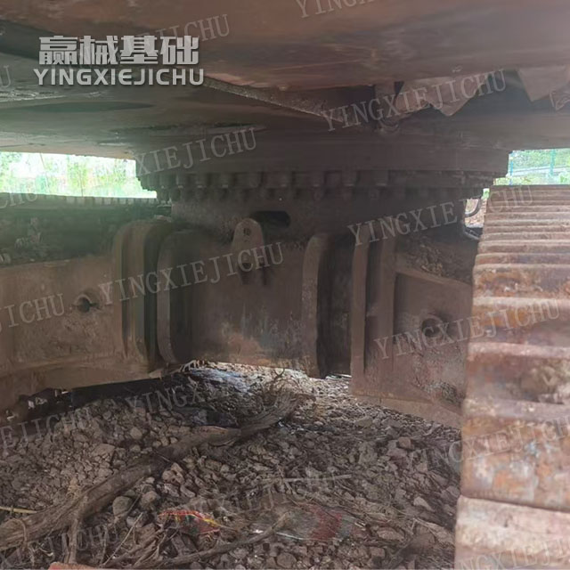 Durable structure Impact resistance centralized control XR220 Rotary Drill Rig