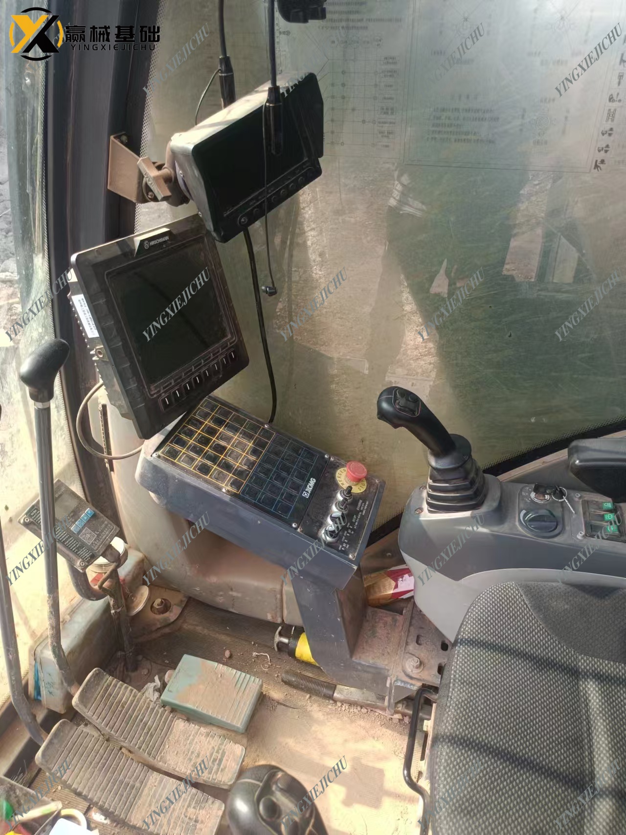 XR240 Safe Durable Compact Automated Crawler Mounted Drill Rig