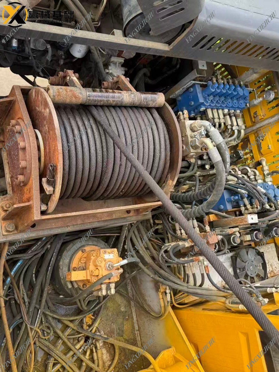 LIQIANG LQR130 Professional Reliable Crawler Mounted Rotary Drilling Rig