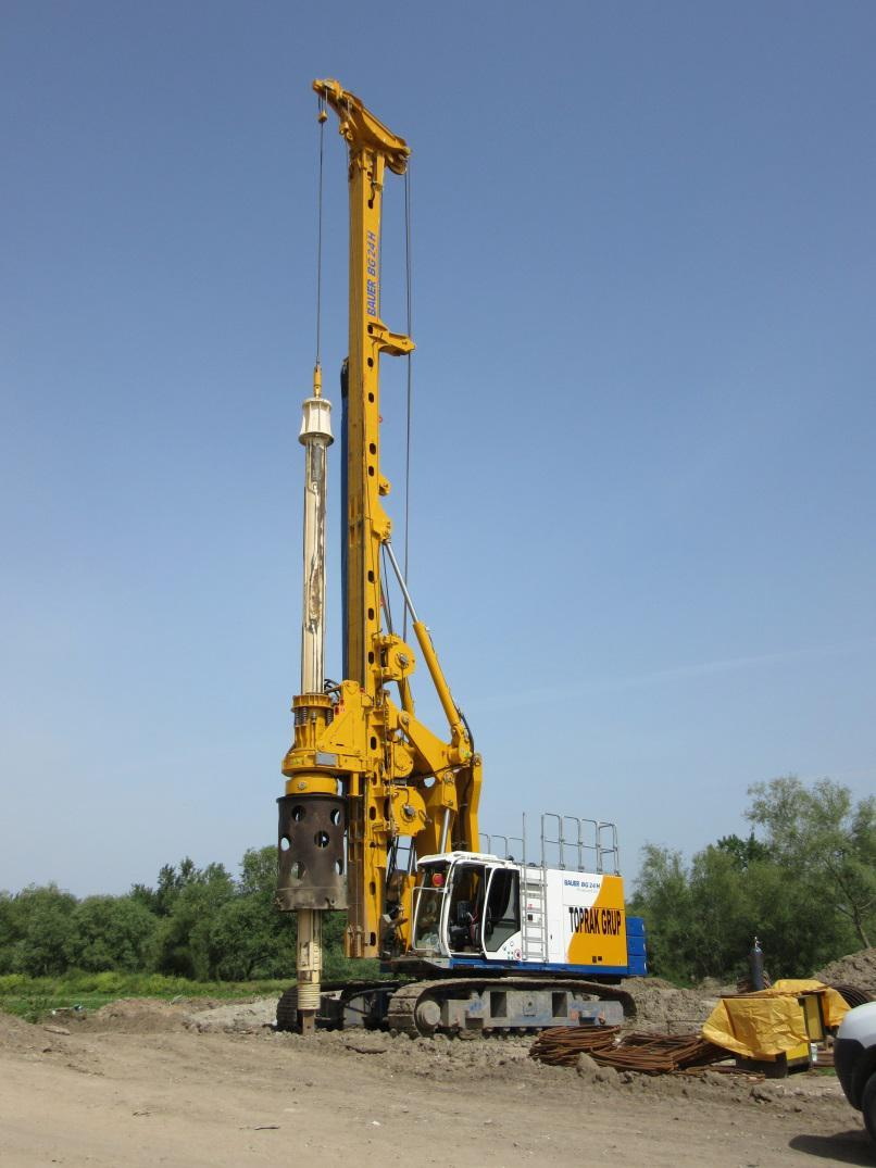 Rotary Drilling Rig: Why Can It Balance Environmental Protection And Efficiency, Becoming The "green Pioneer" in Infrastructure Construction?