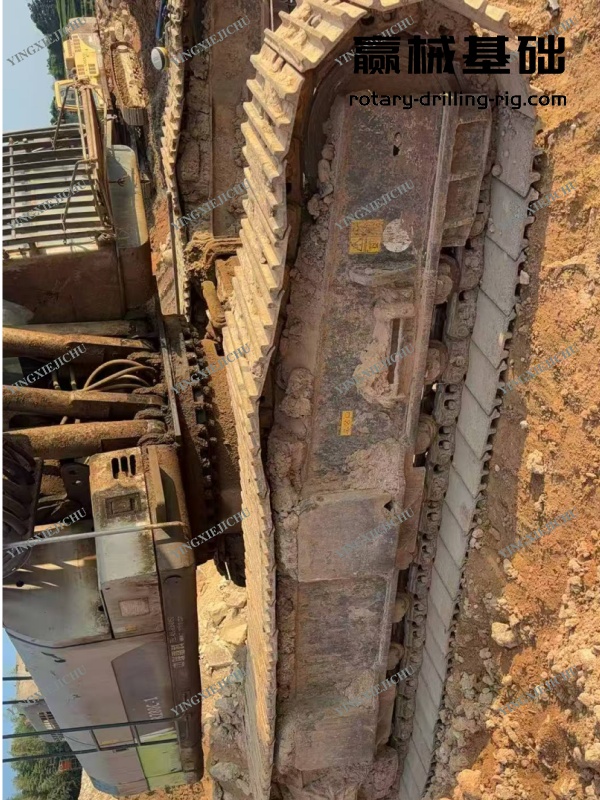 ZR220 Crawler Mounted Powerful Performance Effortless Operation Rotary Drilling Rig