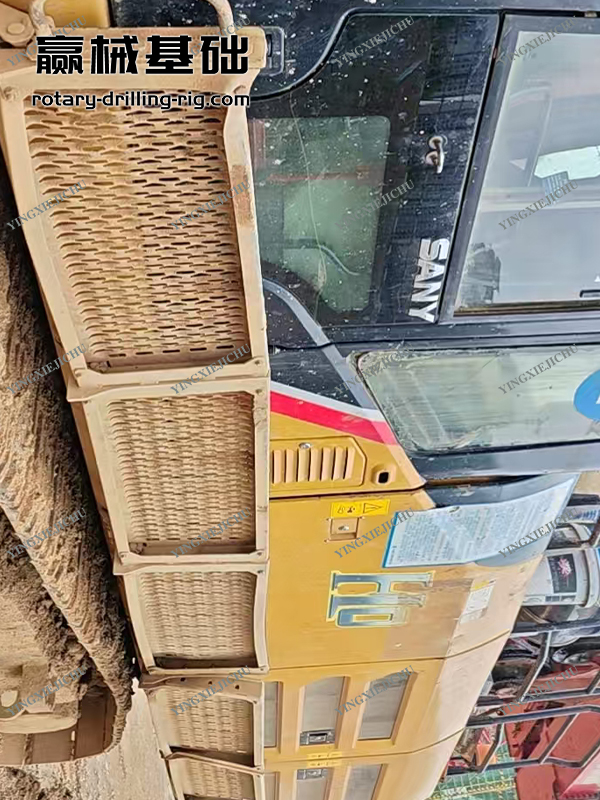 Adequate power reserve Adapt to complex strata Quick scheduling SR360 Rotary Drill Rig