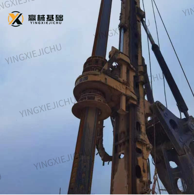 Used Rotary Drilling Rig Drill Holes in The Well Construction Machine SANY SR200E Crawler Rotary Drilling Rig