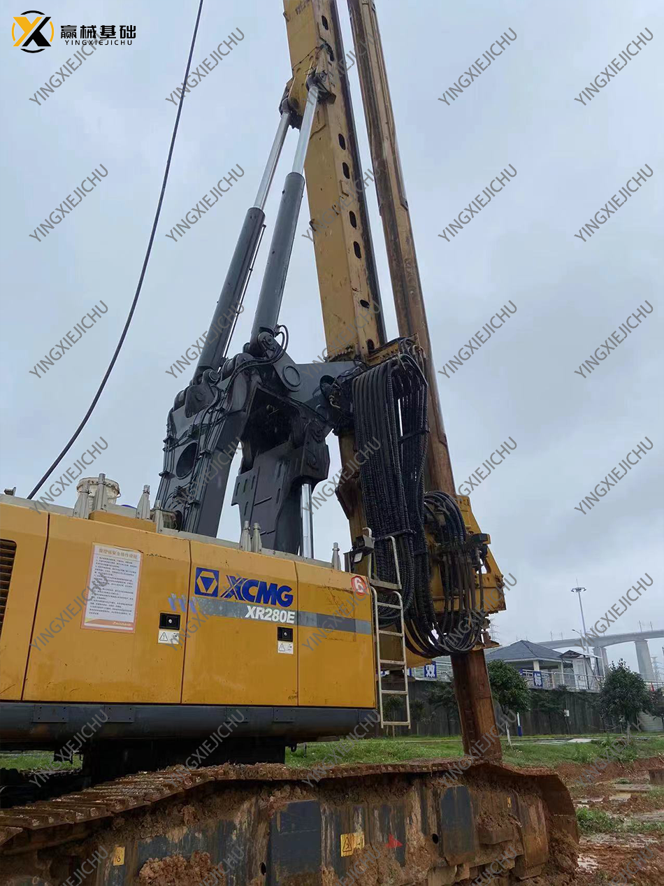 XCMG XR280E Second-hand Competitive Price Rotary Drilling Rig