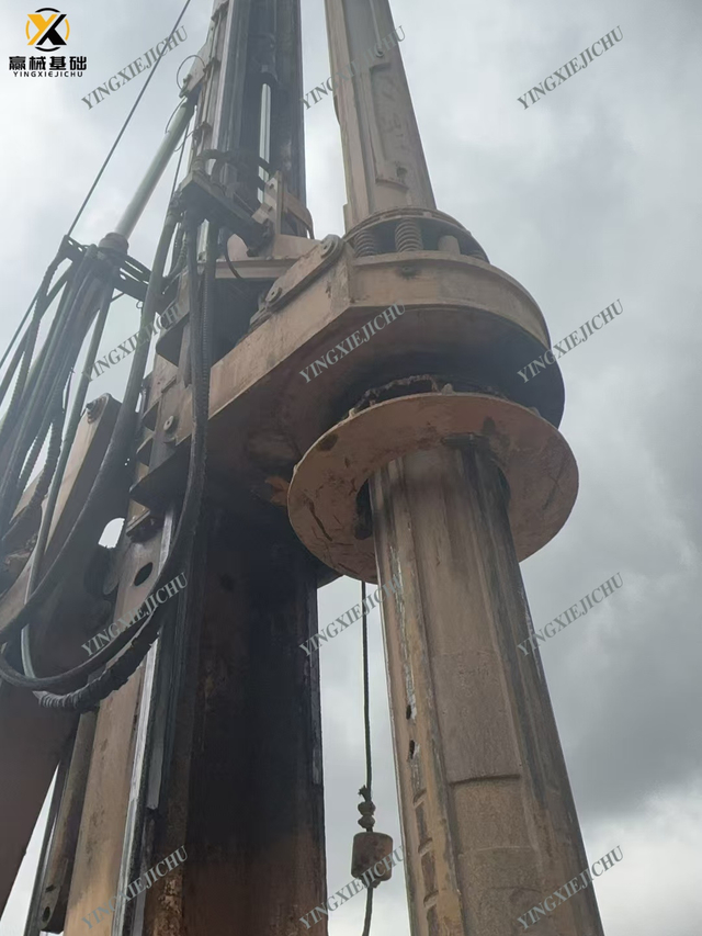XCMG XR220 Second-hand In Good Condition Rotary Drilling Rig