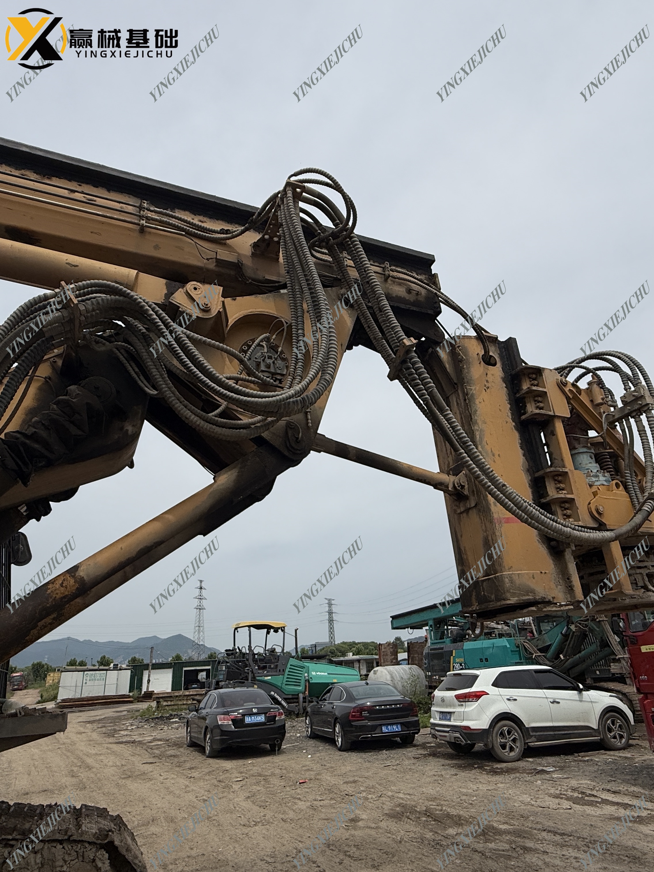 XCMG XR220 All-terrain Powerful Cost-effective Rotary Drilling Rig