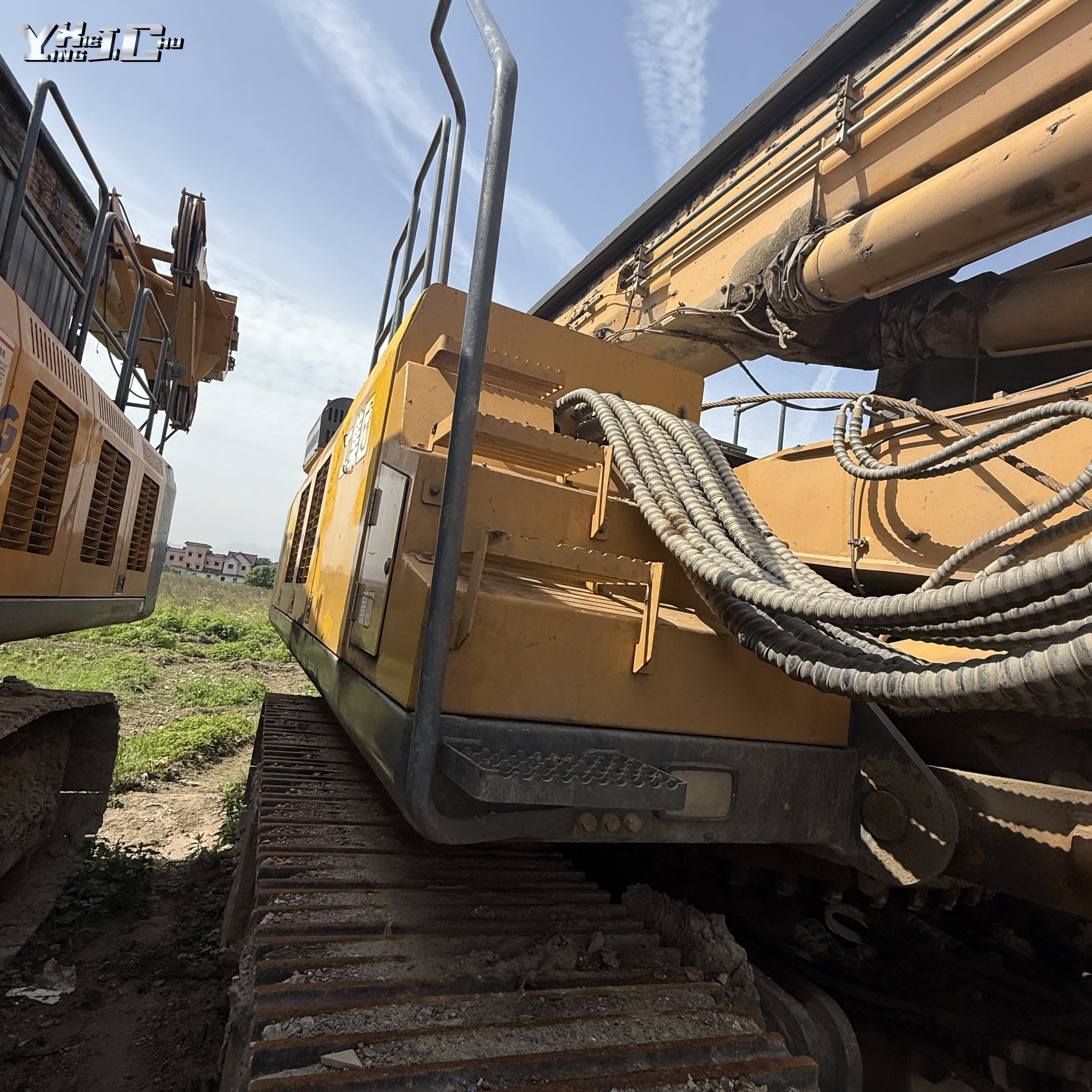 The Difference between The Lock Rod And The Friction Rod of A Rotary Drilling Rig