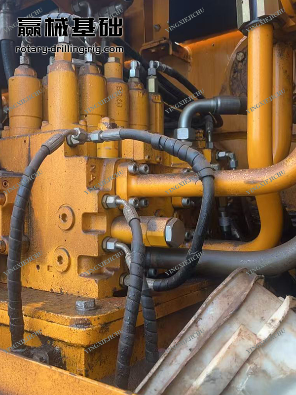 Extremely strong construction adaptability SR285 Rotary Drilling Rig