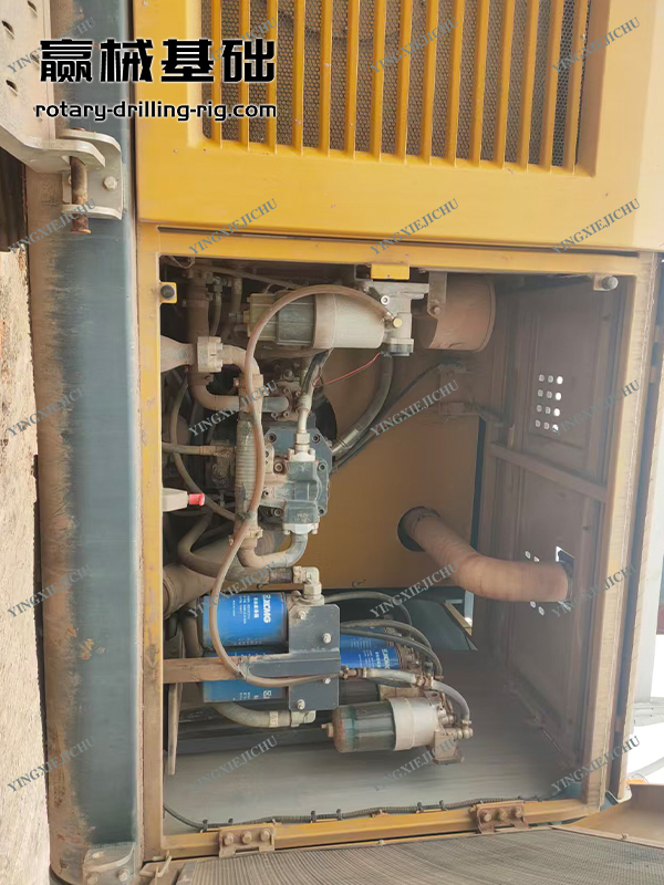 Wide adaptability Improve efficiency High drilling efficiency XR240 Rotary Drilling Rig