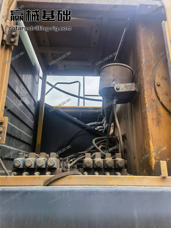 Quick action response centralized control Reliable power XR280 Rotary Drill Rig