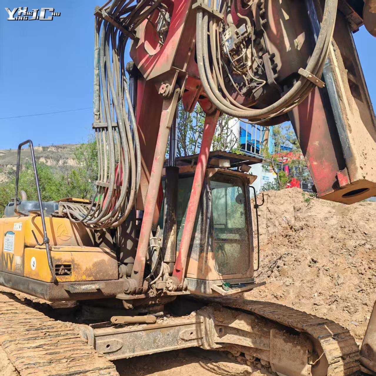 The Reasons for The Wear of Components in The Traveling Parts of Rotary Drilling RIGS