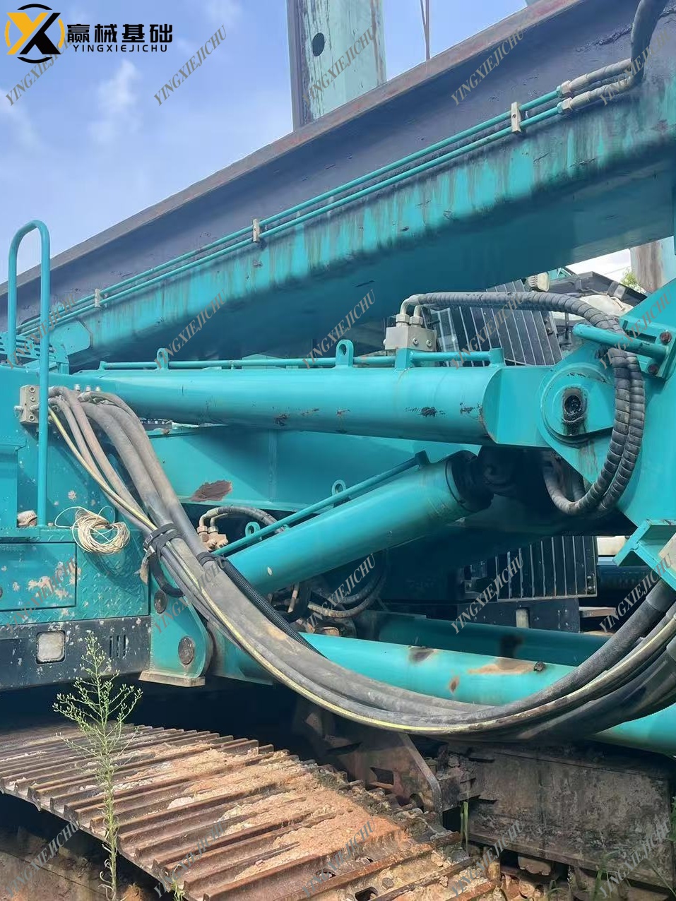 SWDM220 Portable Crawler Mounted Used Powerful Reliable Drill Rig