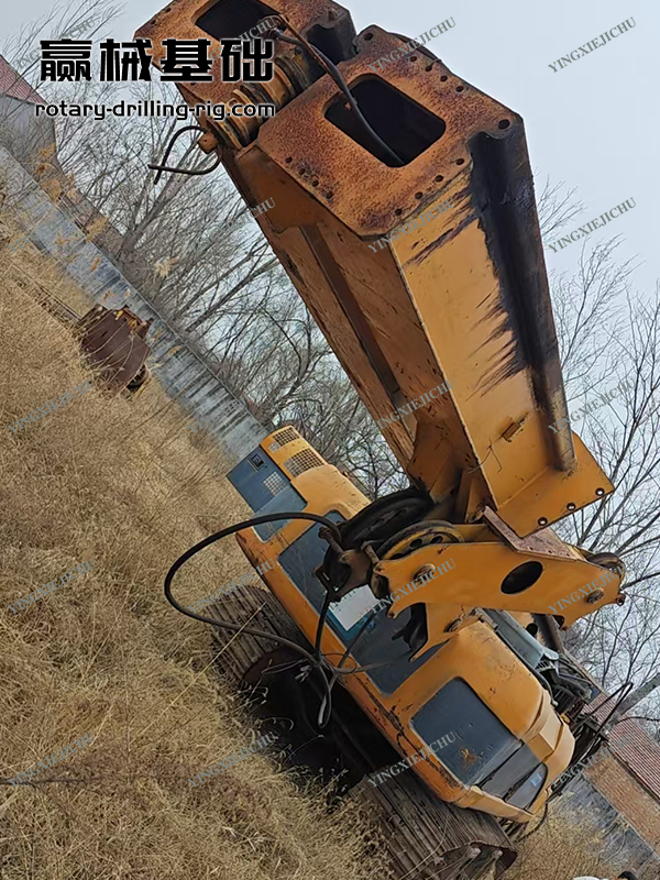 Impact resistance Dynamic stability High overall efficiency FR180 Rotary Drill Rig