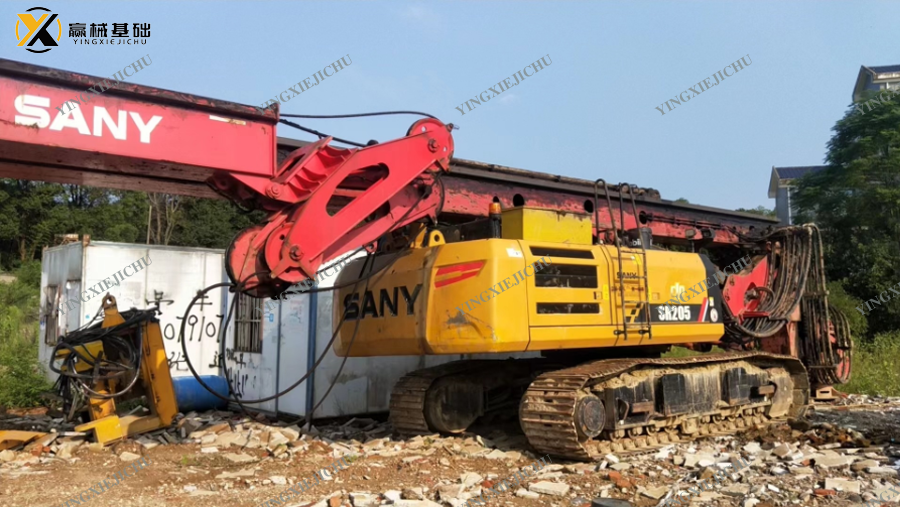 Used Rotary Drilling Rig Hydraulic Drilling Rig Piling Machine SANY SR205 Crawler Rotary Drilling Rig