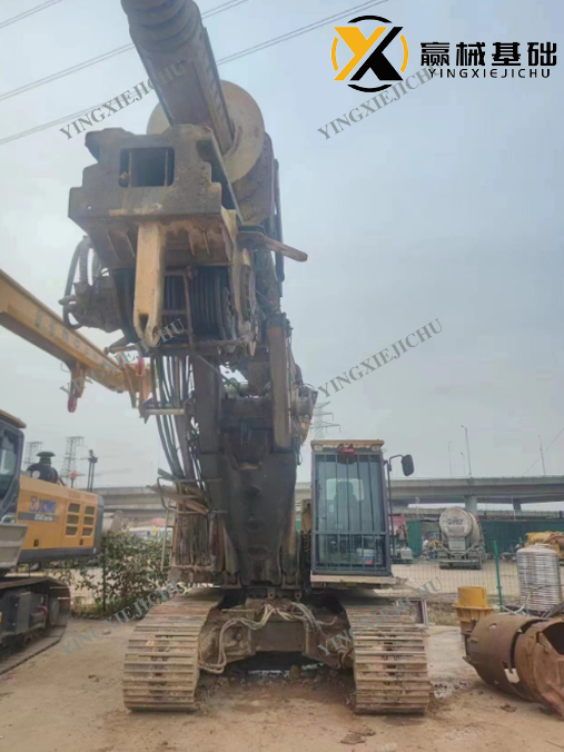 Used Rotary Drilling Rig Special Price Backhoe Loader XCMG XR168 Crawler Rotary Drilling Rig