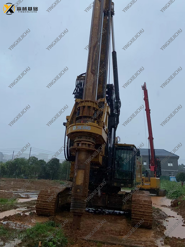 XCMG XR280E Huge Discount Durable Rotary Drilling Rig