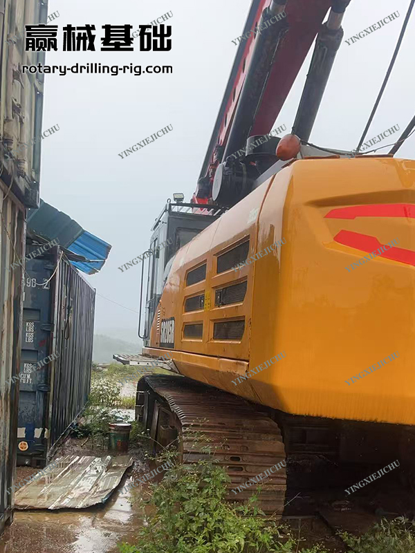 Extremely strong construction adaptability SR285 Rotary Drilling Rig