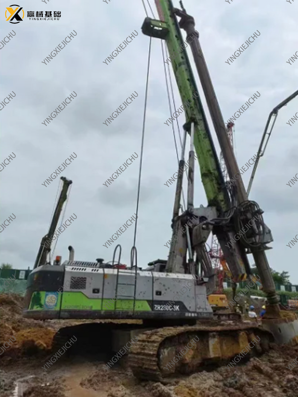 ZOOMLION ZR240 Spot Goods Rich Experience Rotary Drilling Rig