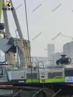 ZOOMLION ZR240 Heavy Duty Competitive Price Friendly Rotary Drilling Rig