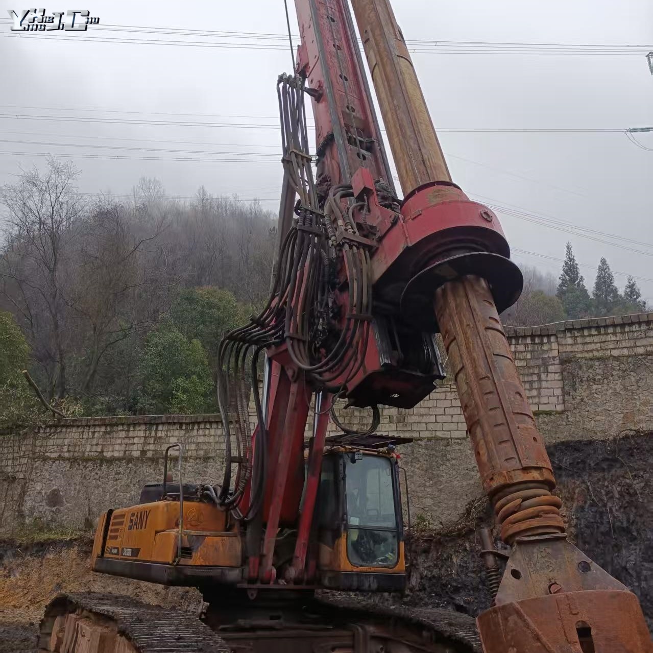 The Use And Maintenance of The Cab of A Small Rotary Drilling Rig