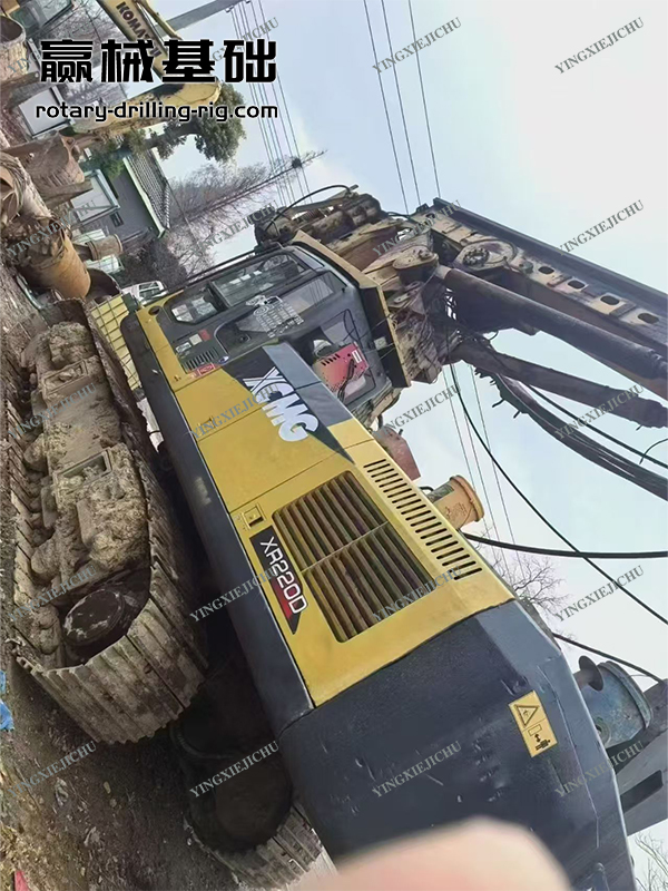 stable&reliable Hydraulic upgrade High-rise building equipment XR180 Rotary drill rig