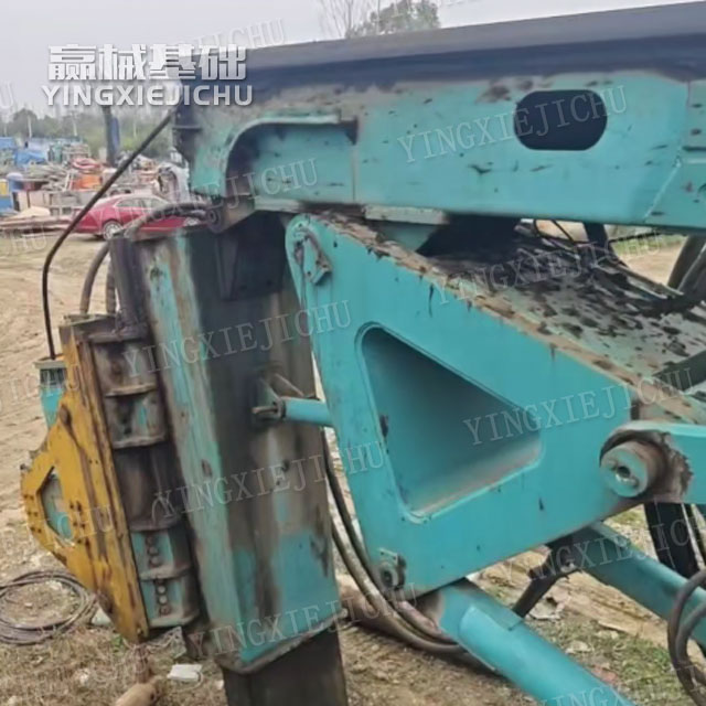 Adapt to various geological conditions SWDM220 Rotary drill rig