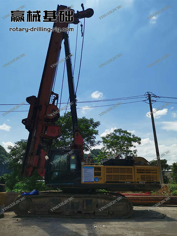 SR360 Impact resistance Powerful rock drilling capability Rotary Drilling Rig