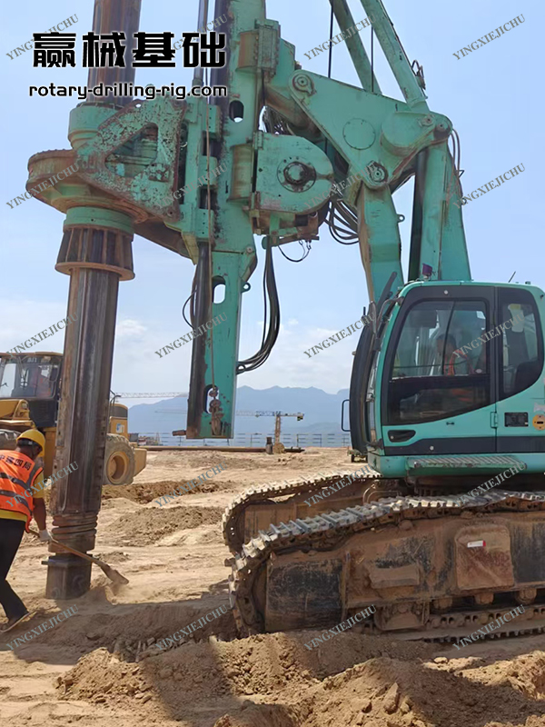Work efficient&energy-saving SD22 Rotary Drilling Rig