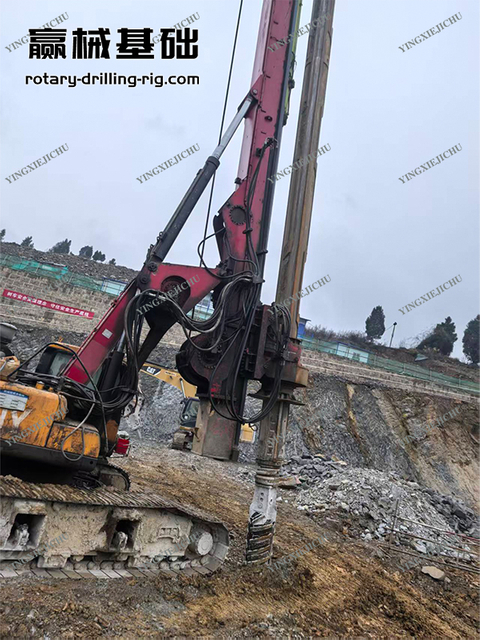 Strong adaptability to working conditions Suitable for high-intensity operations SR280 Rotary Drill Rig