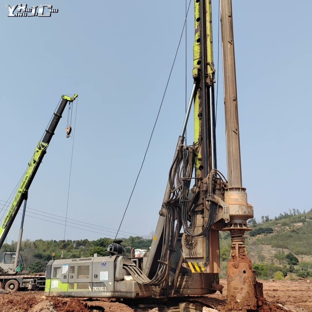 Drilling Pile Construction Technology of Rotary Drilling RIGS in Strongly Developed Karst Strata