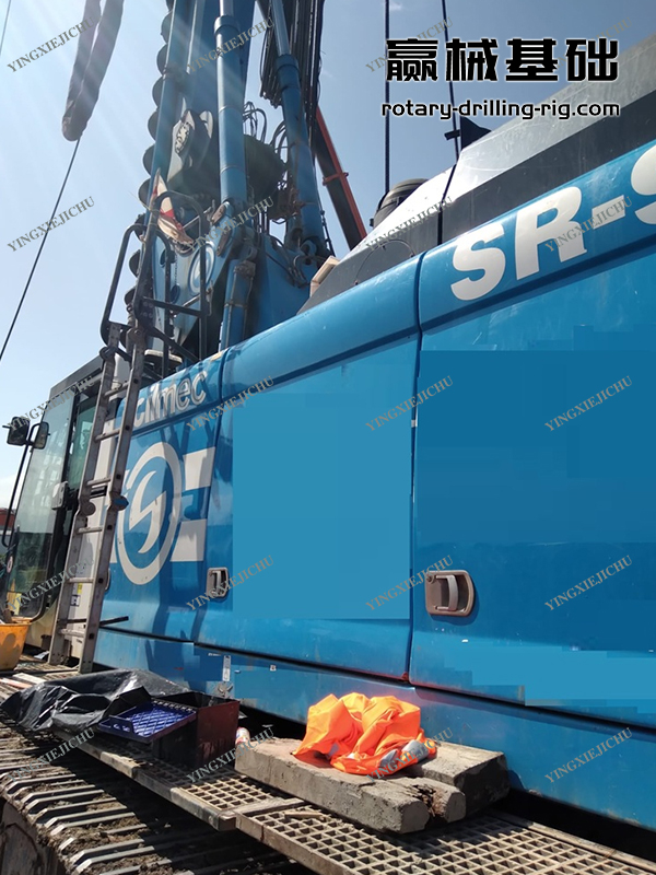 Soilmec SR95 Efficient and energy-saving Powerful performance Rotary drilling rig