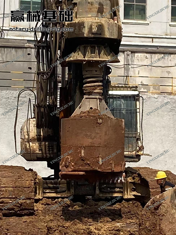 Powerful performance Reliable power Durable structure ZR220 Rotary Drill Rig