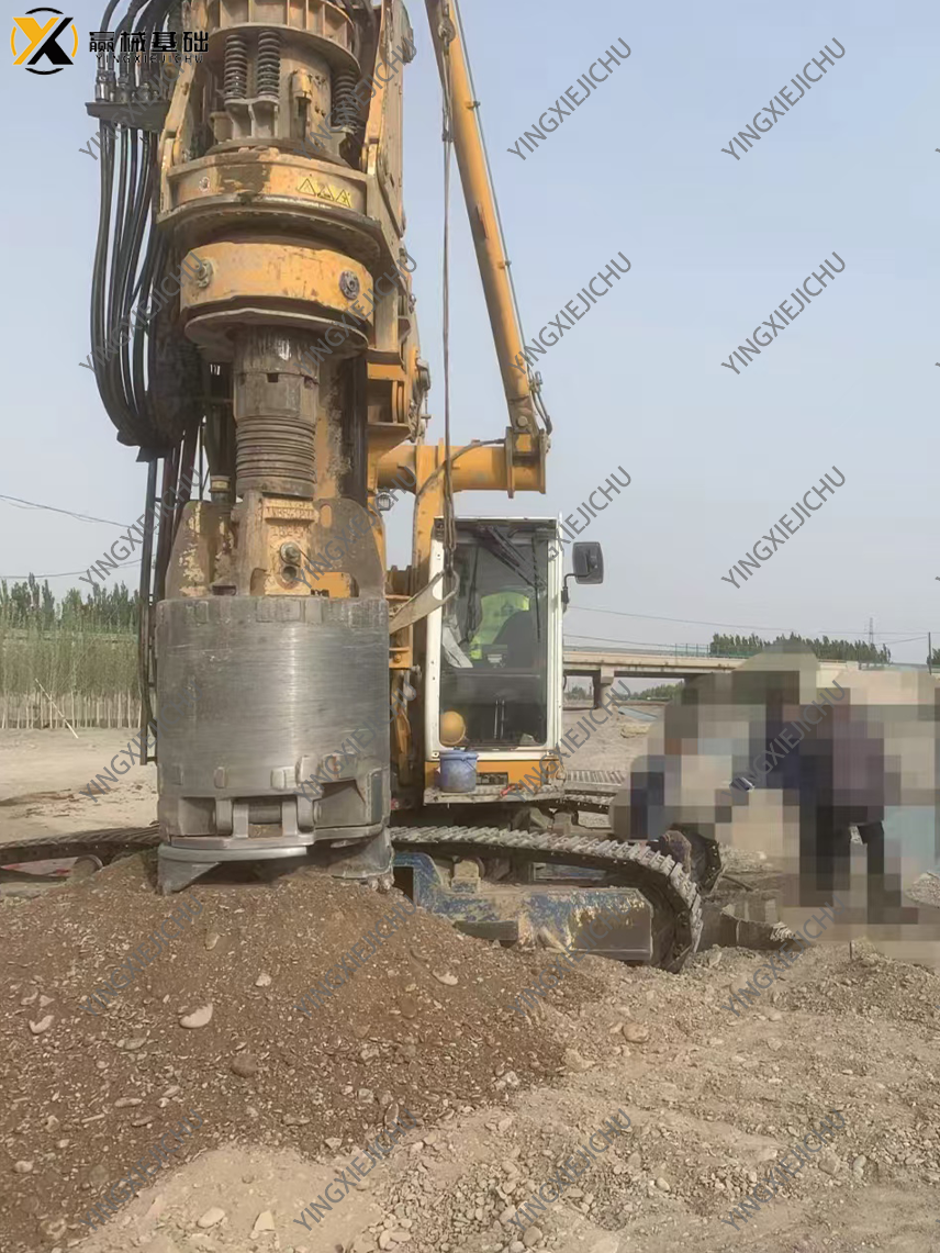 BAUER BG26 Spot Goods Factory Direct Sale Rotary Drilling Rig