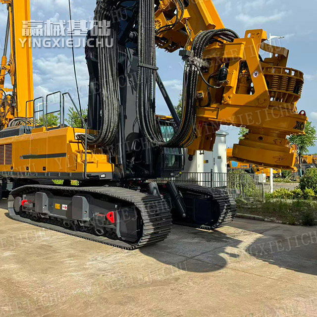 Impact resistance Highly adaptable Reliable power XR400E Rotary Drill Rig