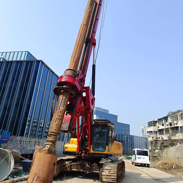 Anti-fatigue Impact resistance Strong stability SR200 Rotary Drill Rig