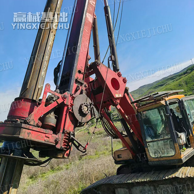 Wide construction scope Strong anti-overturning capability SR150 Rotary Drill