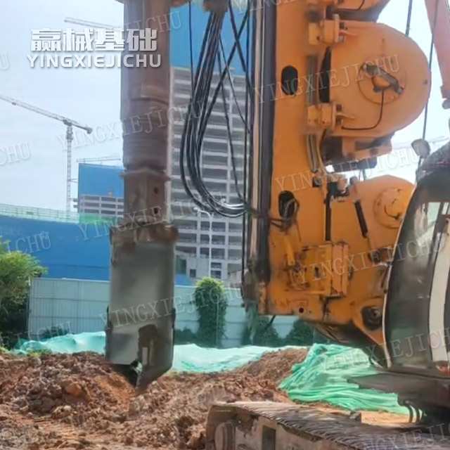Convenient transit‑site movement Construction in complex terrain BG25 Rotary Drill Rig