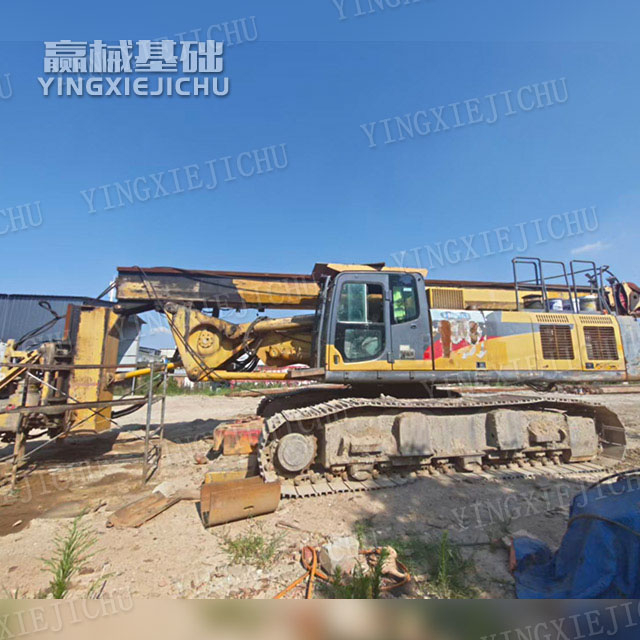 Fuel economy Sufficient torque High torque deep pile XR220 Rotary Drill Rig