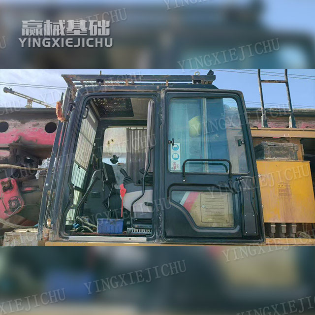 Efficient Hydraulics Improve construction accuracy Centralized lubrication SR405 Rotary drill rig