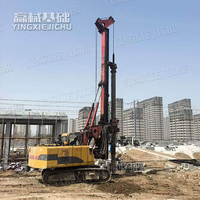 Wide adaptability to geological formations Stable & durable HengHui RH60 Rotary Drilling Rig